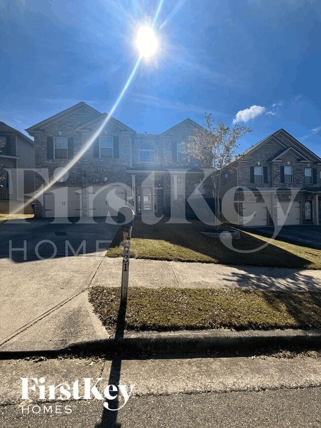 property at 931 Sublime Trail