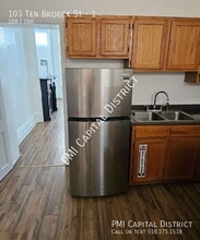 103 Ten Broeck St-Unit -1 in Albany, NY - Building Photo - Building Photo