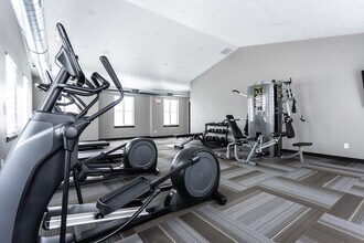 Creekside Commons in Harrisburg, SD - Foto de edificio - Building Photo