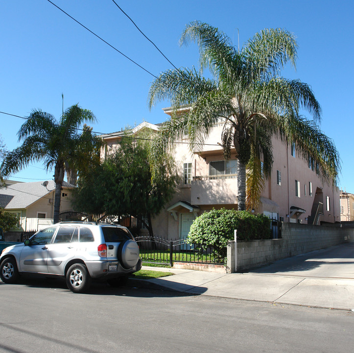 5309 Cartwright Ave in North Hollywood, CA - Building Photo