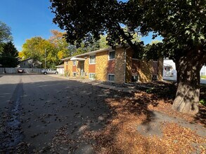 122 State St, Unit 5 in Hastings, MN - Building Photo - Building Photo