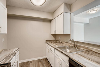 Arboreta Apartments - Newly Renovated in Aurora, CO - Building Photo - Building Photo