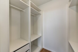 2427 Binnen Ln in Sacramento, CA - Building Photo - Building Photo