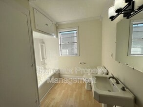 315 E Thomas St in Sulphur, LA - Building Photo - Building Photo