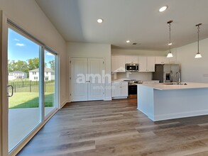 6050 Rosemore Ln in Gastonia, NC - Foto de edificio - Building Photo