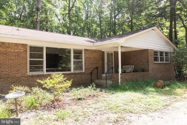2710 Hidden Valley Rd in Accokeek, MD - Building Photo - Building Photo