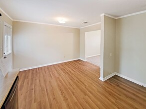 208 Westfork Dr in Fort Worth, TX - Building Photo - Building Photo