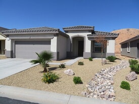 1301 Catalina Rdg in Mesquite, NV - Building Photo