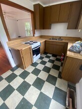 305 E Bradford Rd in Tallahassee, FL - Building Photo - Building Photo