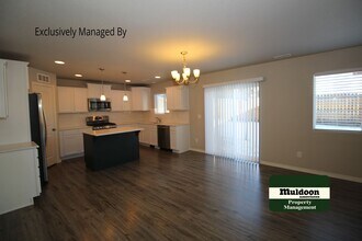 7250 Silver Moon Dr in Colorado Springs, CO - Building Photo - Building Photo