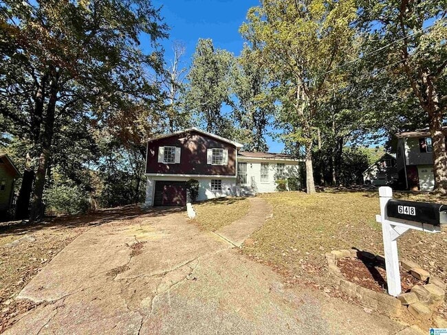 648 Cort Cir NE in Birmingham, AL - Building Photo - Building Photo