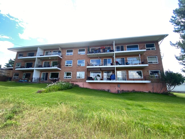 509 Westview Dr in Missoula, MT - Foto de edificio - Building Photo