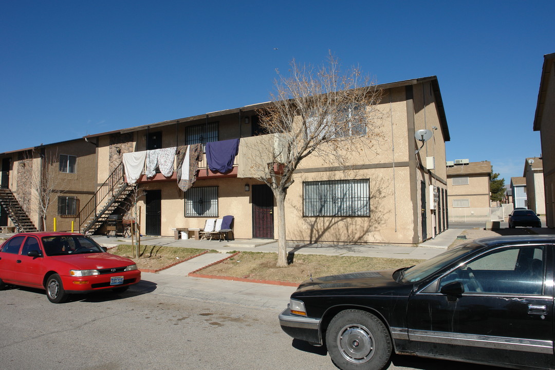 4766 Convaire Ave in Las Vegas, NV - Foto de edificio