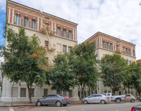 The Barclay Apartments in Los Angeles, CA - Foto de edificio - Primary Photo