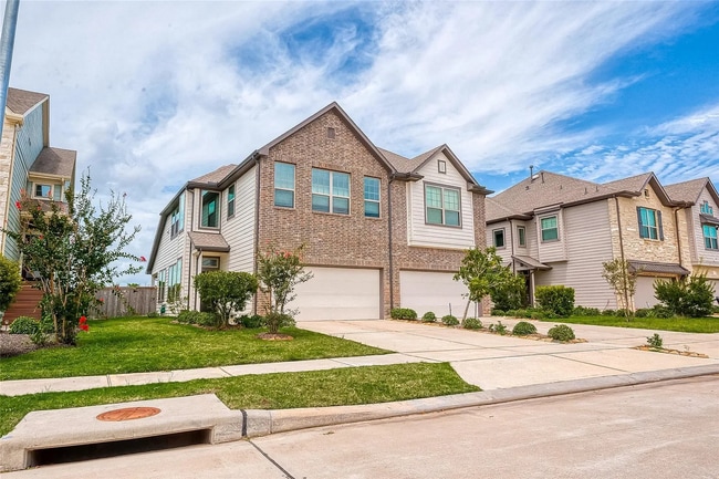 2559 Terrace Point Dr in Sienna, TX - Building Photo - Building Photo