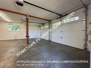 2716 Wiggins Rd SE, Unit Carriage House in Olympia, WA - Building Photo - Building Photo
