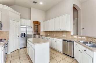 4200 Sharondale Dr in Flower Mound, TX - Building Photo - Building Photo