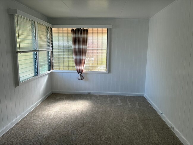 property at 2059 Saint Louis Dr
