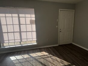 6716 George Washington Dr in Jackson, MS - Building Photo - Building Photo