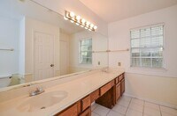 7807 Maple Brook Ln photo'