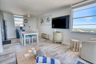 5800 Bonita Beach Rd SW in Bonita Springs, FL - Building Photo - Building Photo