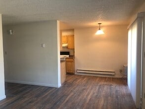 3950 Clear Acre Ln in Reno, NV - Building Photo - Building Photo