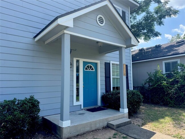 1172 Oak Grove Ave in Austin, TX - Building Photo - Building Photo