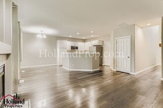 5619 NE Canard Dr in Hillsboro, OR - Building Photo - Building Photo