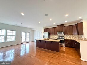 7296 Dorchester Woods Ln in Severn, MD - Building Photo - Building Photo