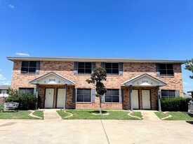 205 Lydia Dr in Killeen, TX - Building Photo