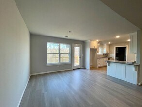 8 Copinsay Ln in Bella Vista, AR - Foto de edificio - Building Photo