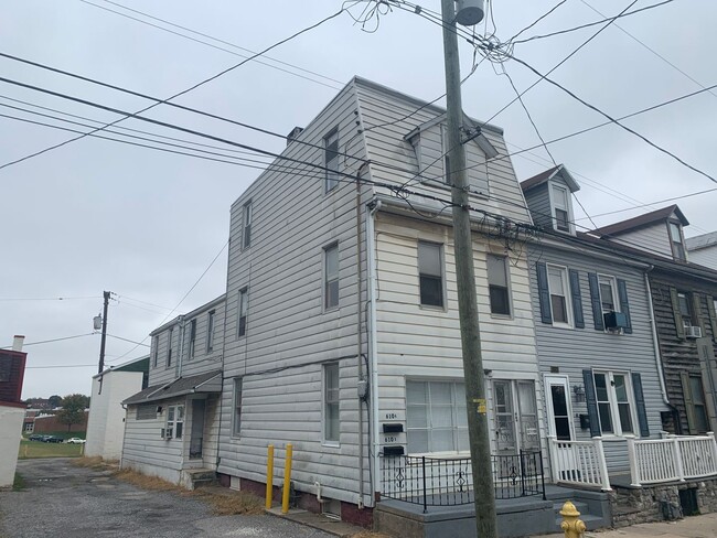 property at 610 Vander Ave