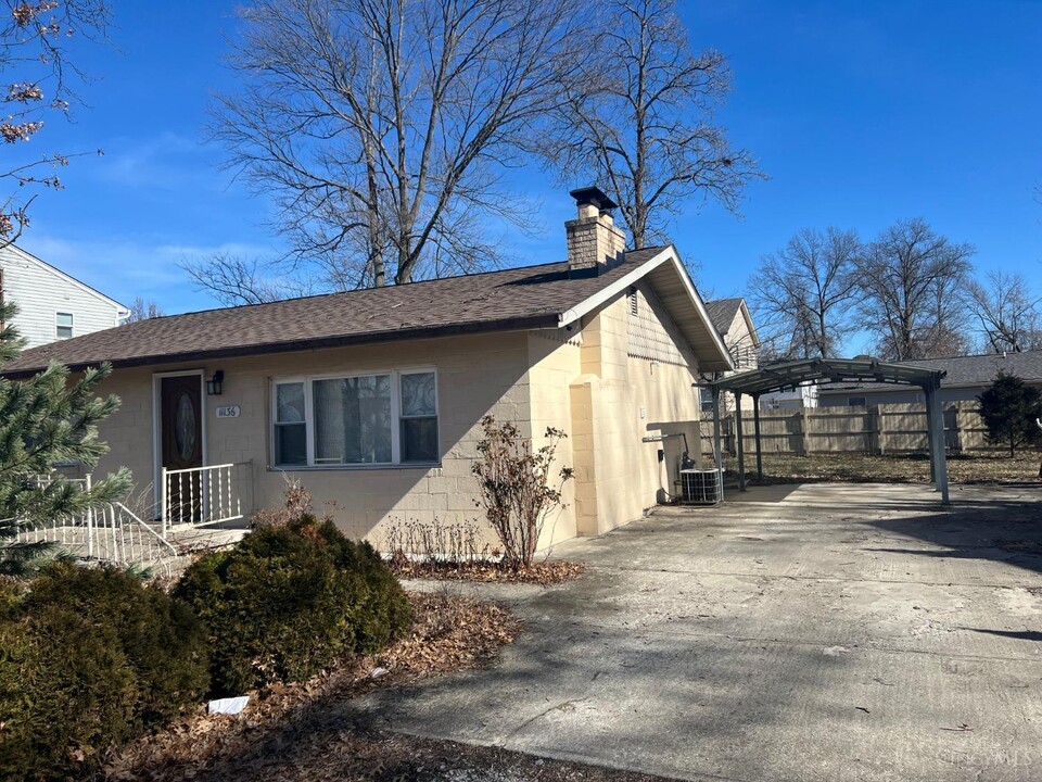 11136 Wood Ave in Blue Ash, OH - Building Photo