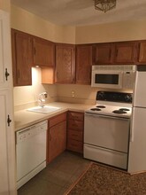 8010 Westover Dr, Unit 8010 A Westover in Prospect, KY - Building Photo - Building Photo