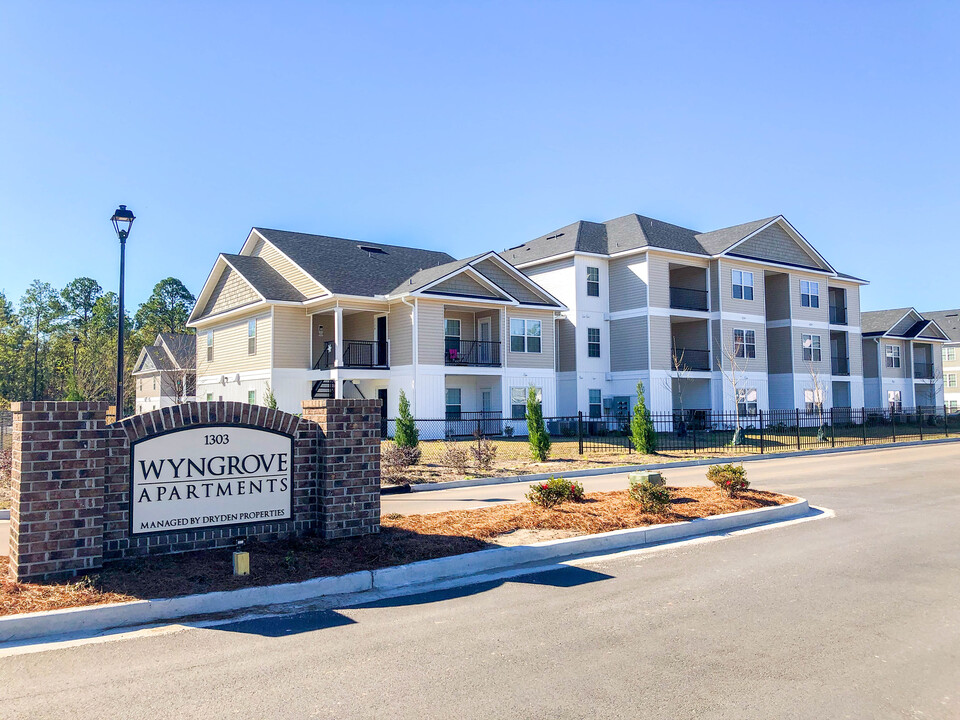 Wyngrove Apartments in Hinesville, GA - Building Photo