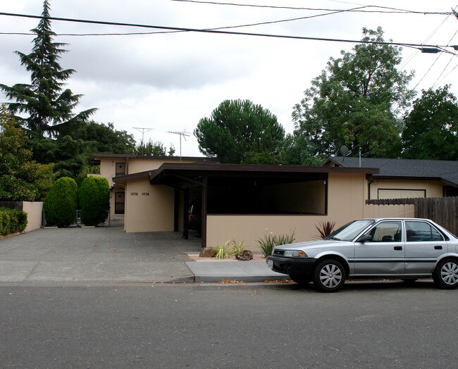 1036 3rd St in Novato, CA - Building Photo - Building Photo