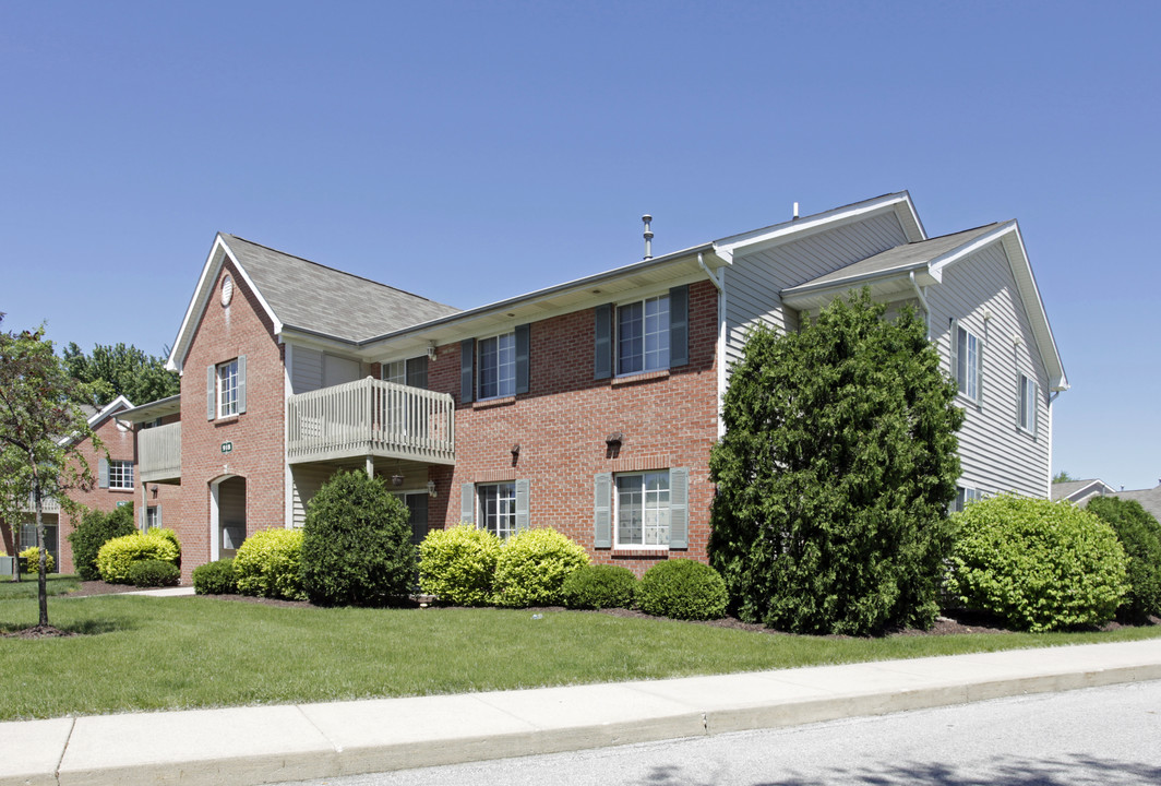 Orchard Place Apartments in Fort Wayne, IN - Building Photo