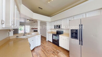 4434 Cobblefield Cir W in Jacksonville, FL - Foto de edificio - Building Photo
