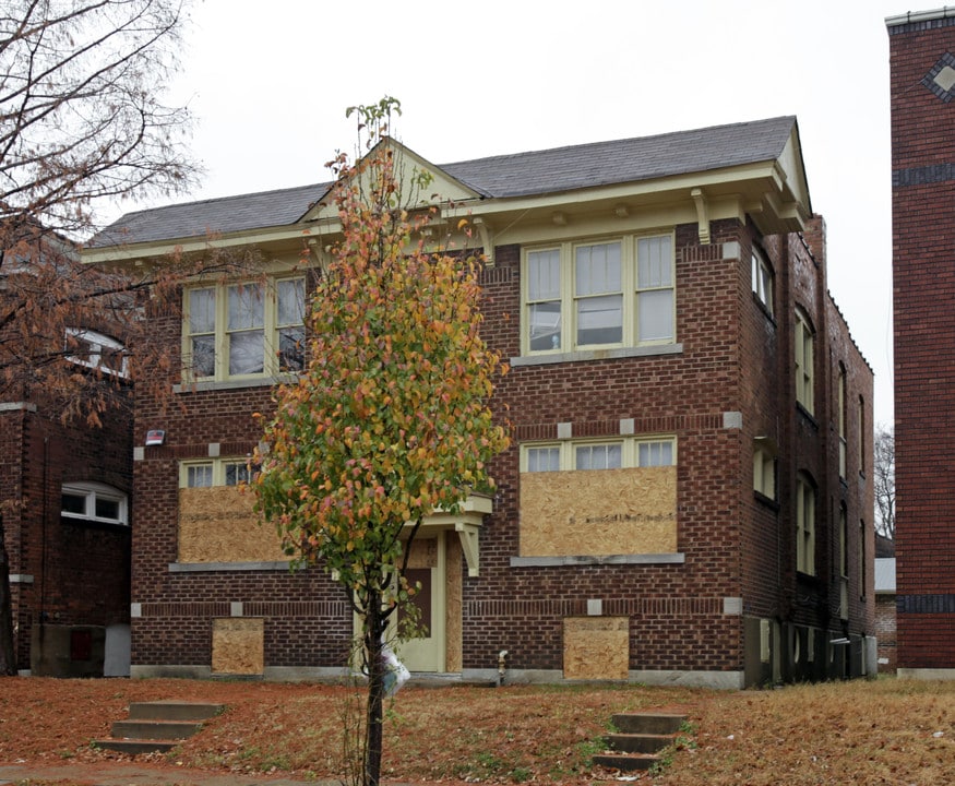 3535 Michigan Ave in St. Louis, MO - Building Photo