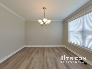 312 W Winterberry Trail in White House, TN - Foto de edificio - Building Photo
