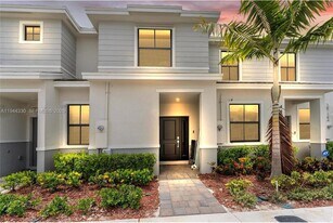 453 NE 13th St in Florida City, FL - Building Photo