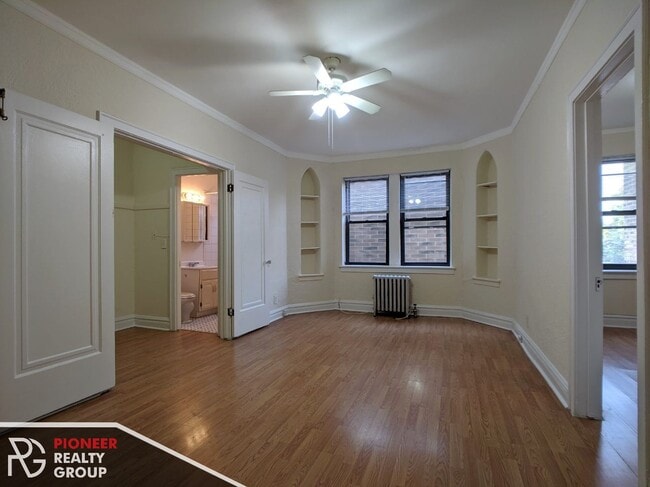 4831 N Damen Ave, Unit #4829-311 in Chicago, IL - Foto de edificio - Building Photo