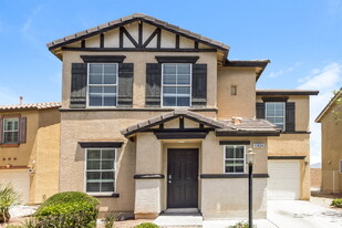 12024 White Lilly St in Las Vegas, NV - Building Photo