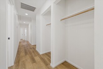 9913 Porto Rico Rd in Houston, TX - Building Photo - Building Photo