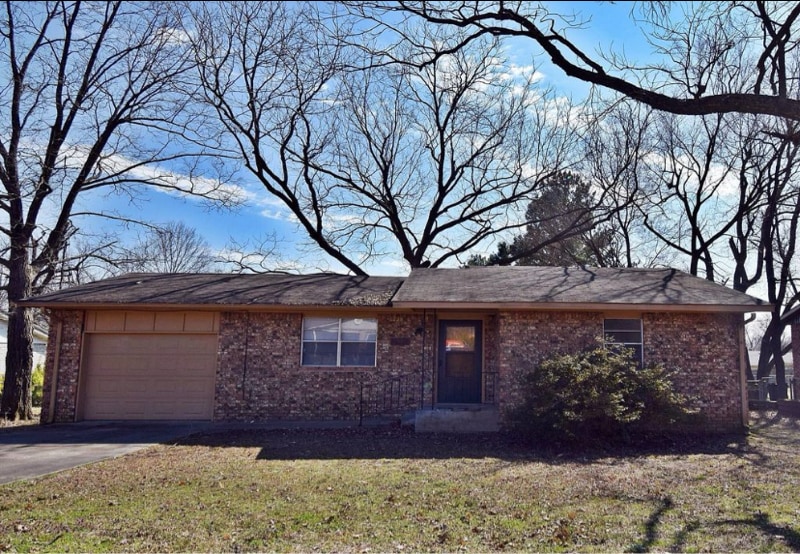 314 Redbud Ln in Tahlequah, OK - Building Photo