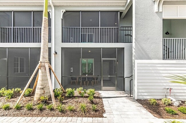 12520 Galapagos Ct, Unit 216 in Venice, FL - Building Photo - Building Photo