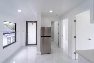 1847 NW 18th Ave in Miami, FL - Building Photo - Building Photo