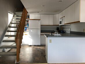 16 Hemlock Ridge Dr in Hartford, VT - Building Photo - Building Photo
