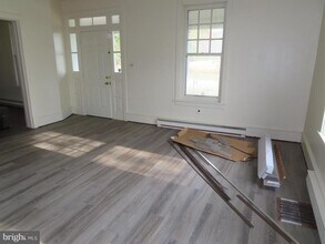 12182 Main St in Fort Loudon, PA - Building Photo - Building Photo