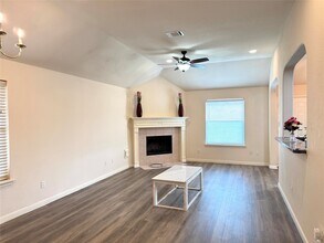 21470 Olympic Forest Dr in Porter, TX - Building Photo - Building Photo